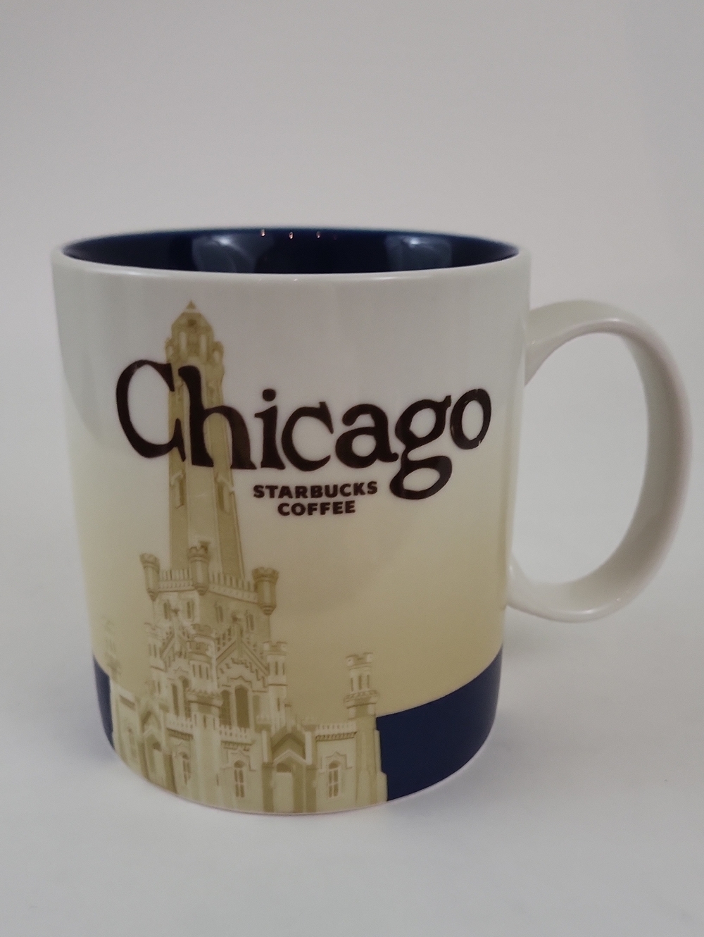 Starbucks CHICAGO Coffee Mug 16 oz. Global Icon City Collectors Series Cup 2010